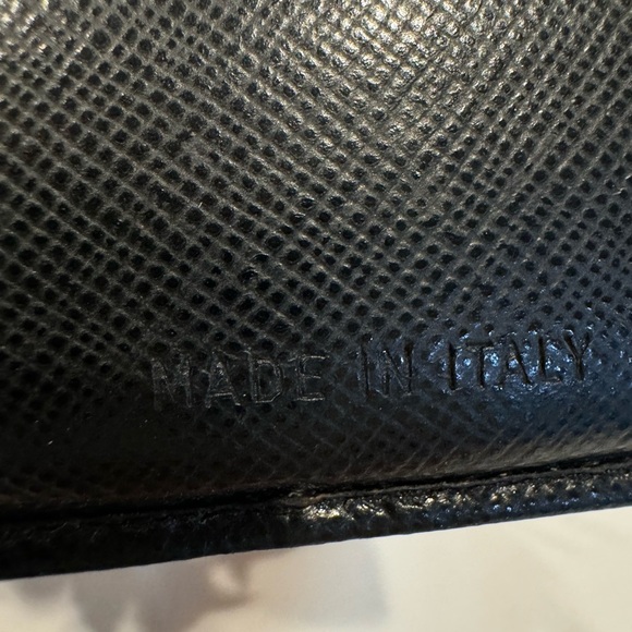 Authentic Prada men’s wallet - Picture 9 of 16